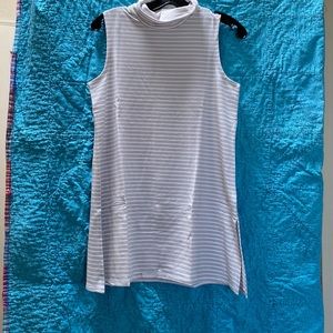 Garnet Hill sleeveless mock turtleneck top